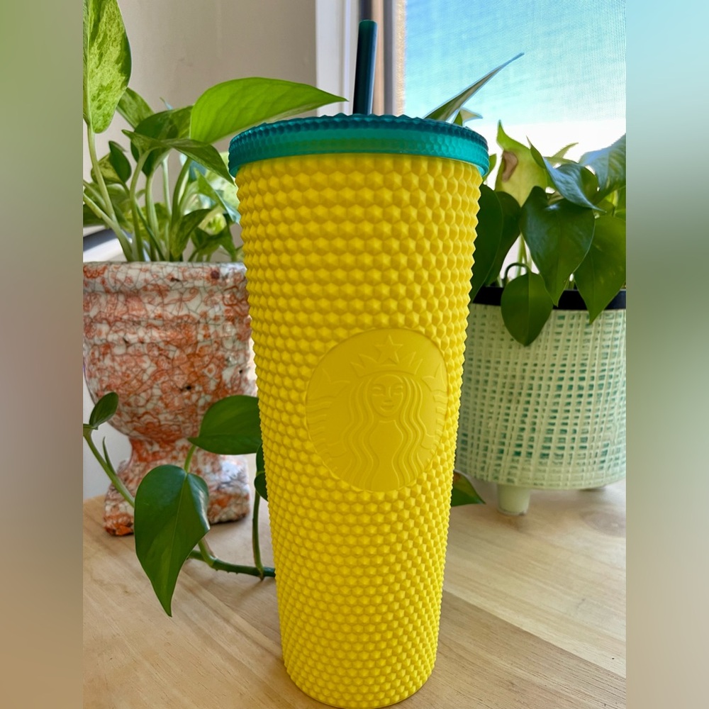 Starbucks 2020 Hawaii Collection / Venti Pineapple Tumbler